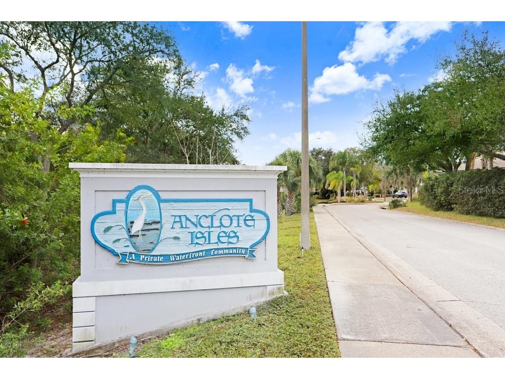 1161 Marina Drive Tarpon Springs FL 34689 TB8462954 image2