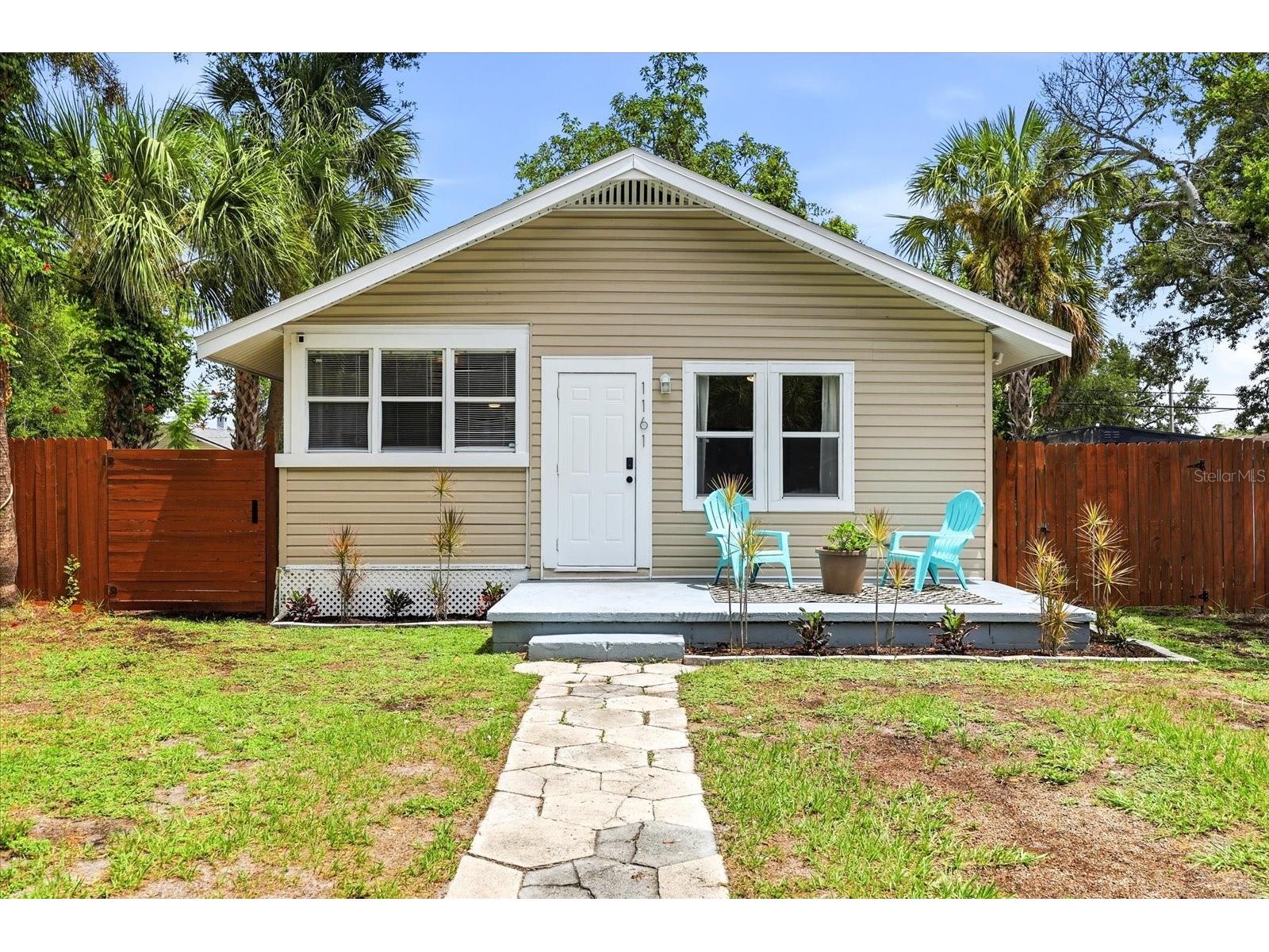 1161 Newton Avenue S Saint Petersburg FL 33705 TB8529431 image1