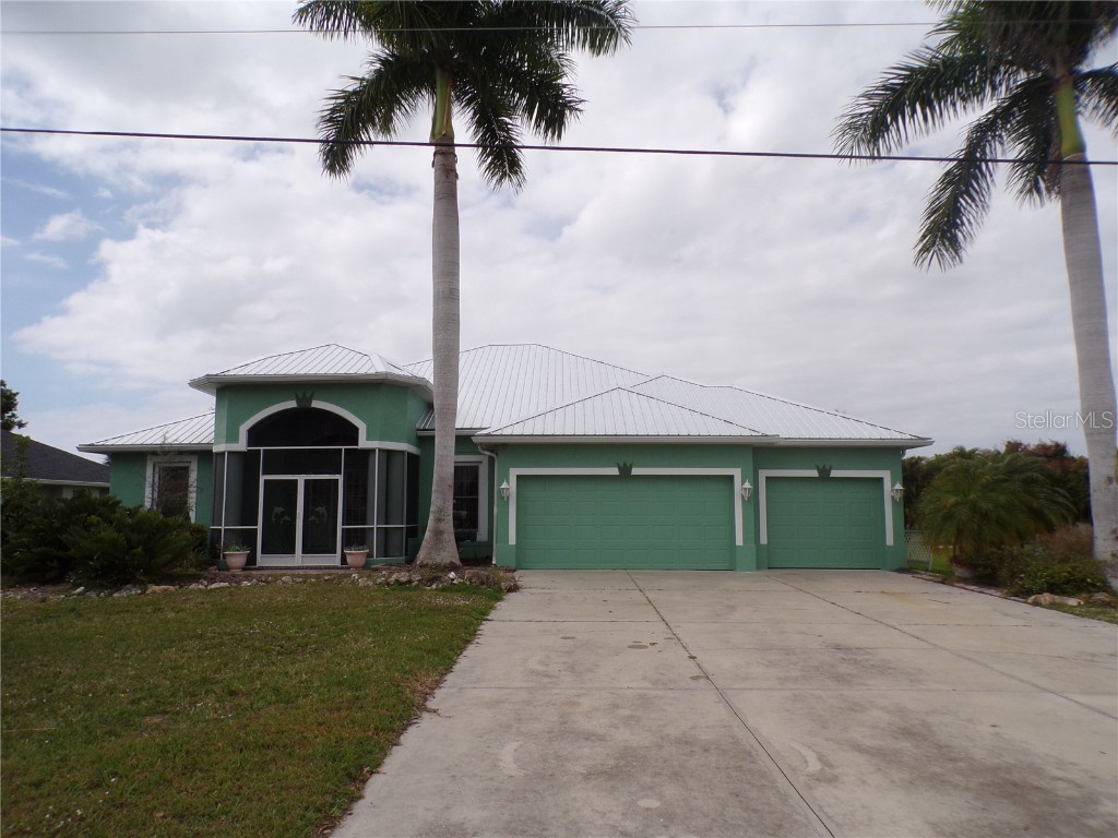 1161 Rio De Janeiro Avenue Punta Gorda FL 33983 C7489392 image1