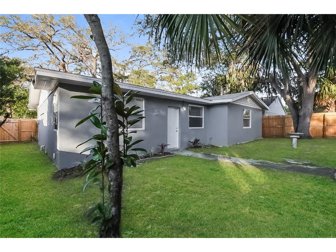 1161 Russell Street Clearwater FL 33755 T3533413 image1