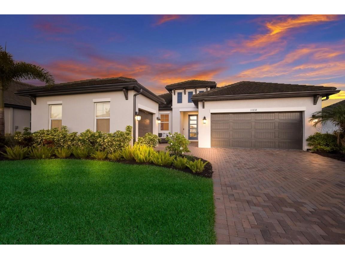 11610 Apple Tree Circle Bradenton FL 34211 - WOODLEAF HAMMOCK POND A4606797 image1