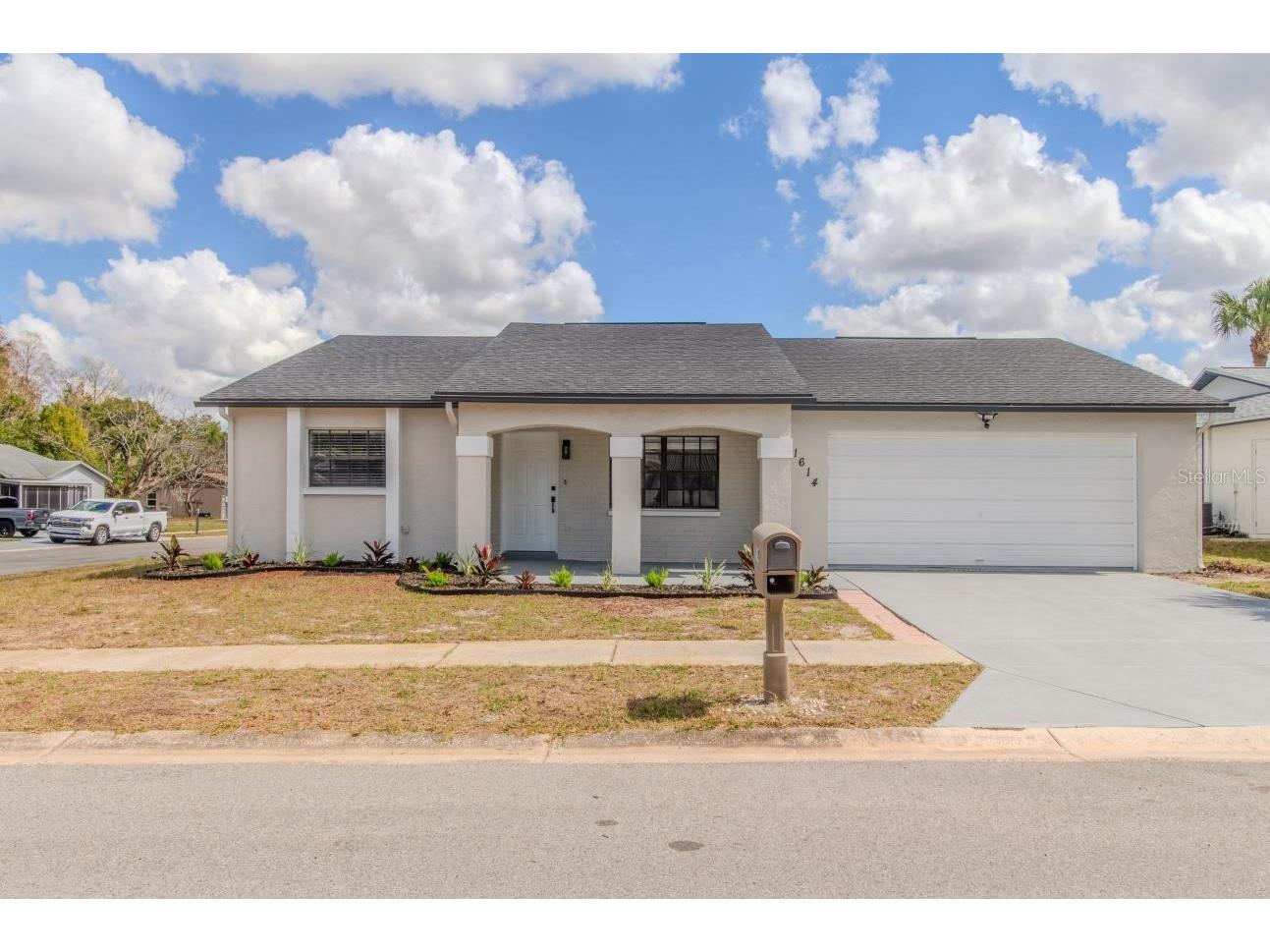 11614 Bee Hive Lane Port Richey FL 34668 W7883678 image1