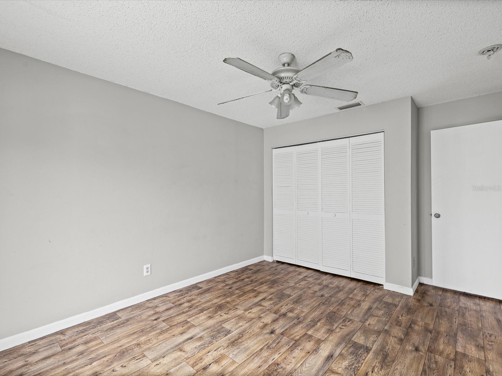 11614 Rose Tree Drive New Port Richey FL 34654 W7886292 image13