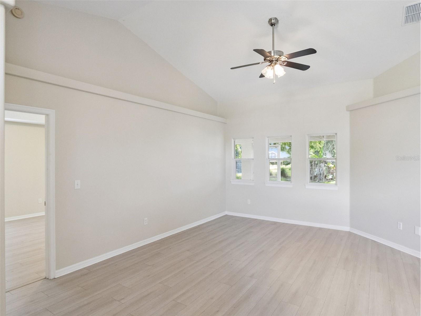 11618 Grand Bay Blvd Clermont FL 34711 - LAKE LOUISA G5112808 image5