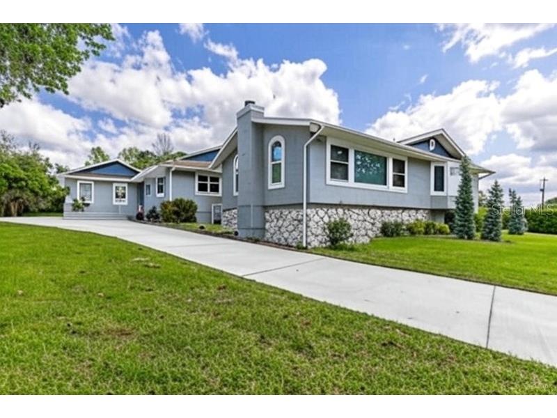 11619 Lane Park Road Tavares FL 32778 - LAKE HARRIS G5094987 image1