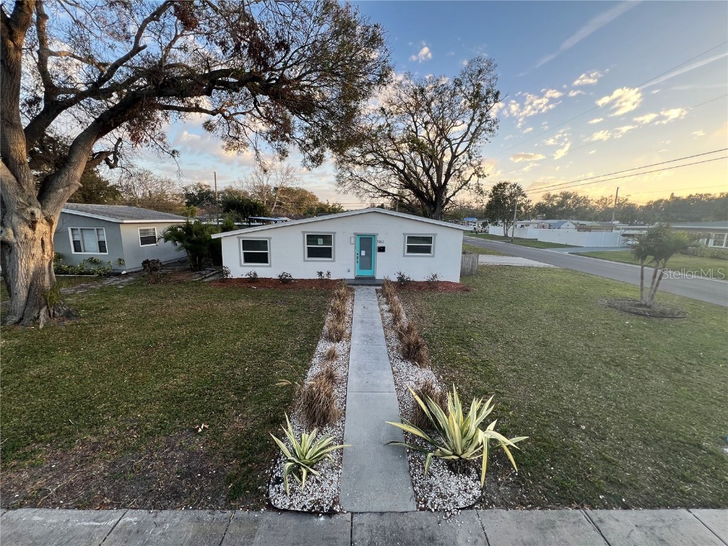 1162 58th Avenue N Saint Petersburg FL 33703 W7872559 image1