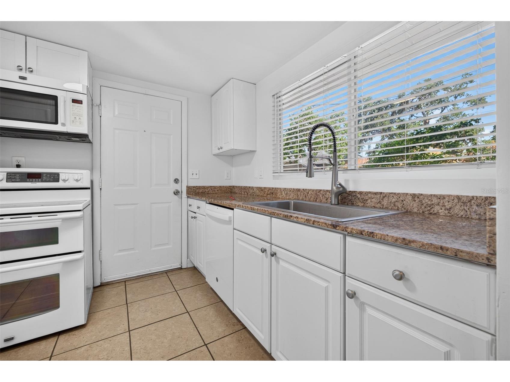 1162 Highland Street N Saint Petersburg FL 33701 TB8517561 image3