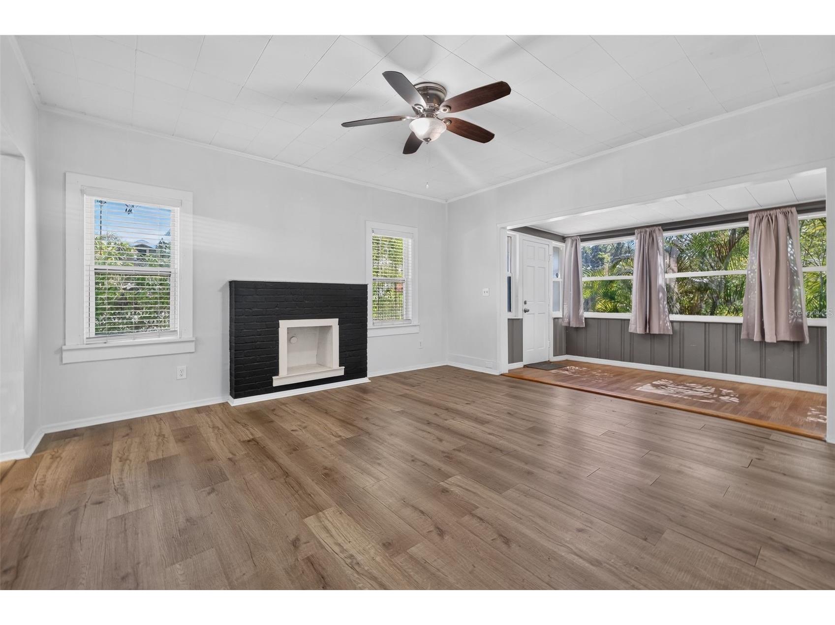 1162 Highland Street N Saint Petersburg FL 33701 TB8517561 image8