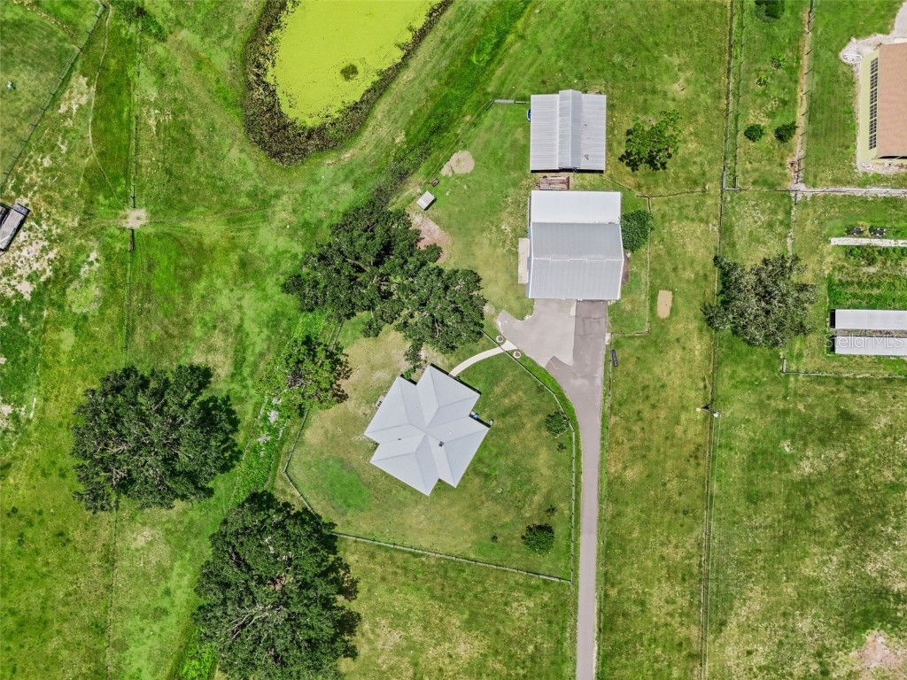 1162 Myakka Road Sarasota FL 34240 A4661606 image67