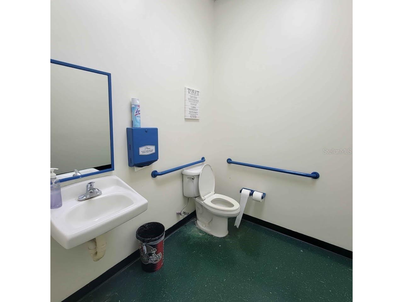 1162 W Osceola Parkway Kissimmee FL 34741 O6417038 image5