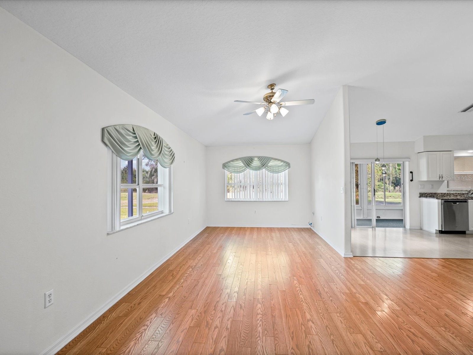 11621 Holly Ann Drive New Port Richey FL 34654 W7884297 image12