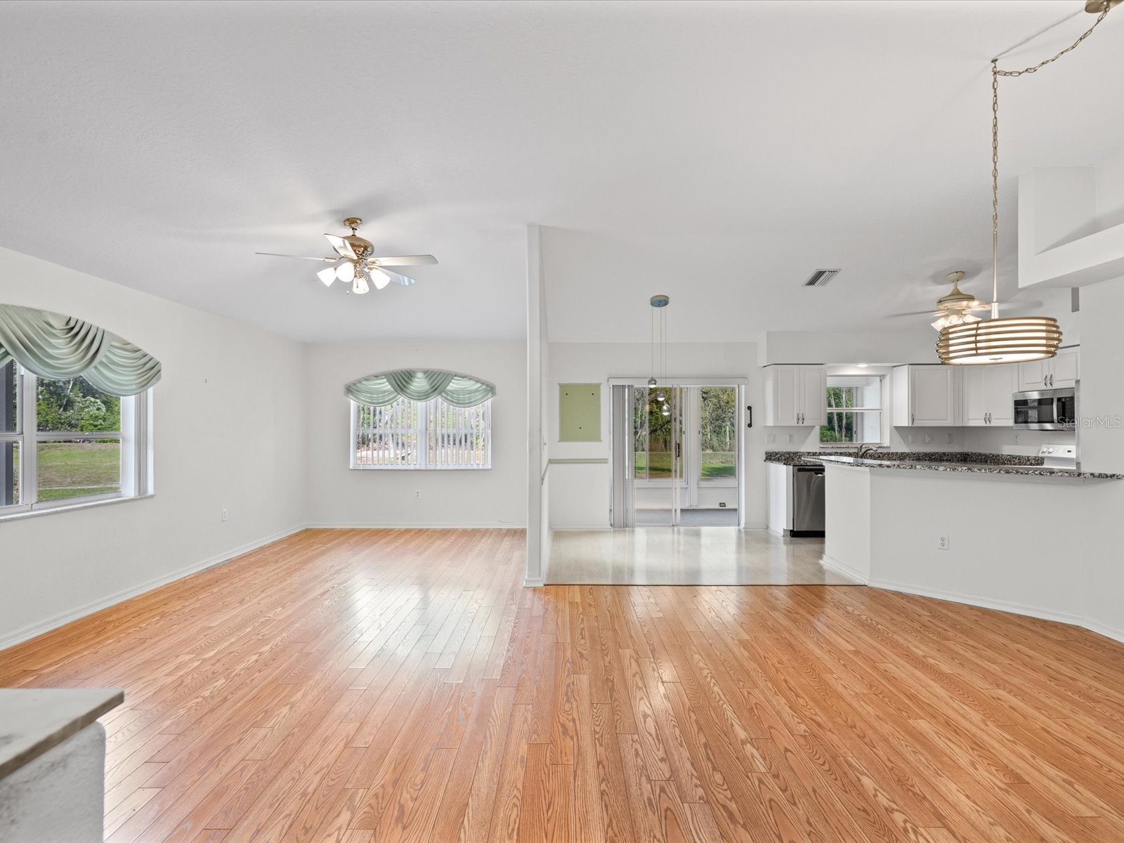 11621 Holly Ann Drive New Port Richey FL 34654 W7884297 image9
