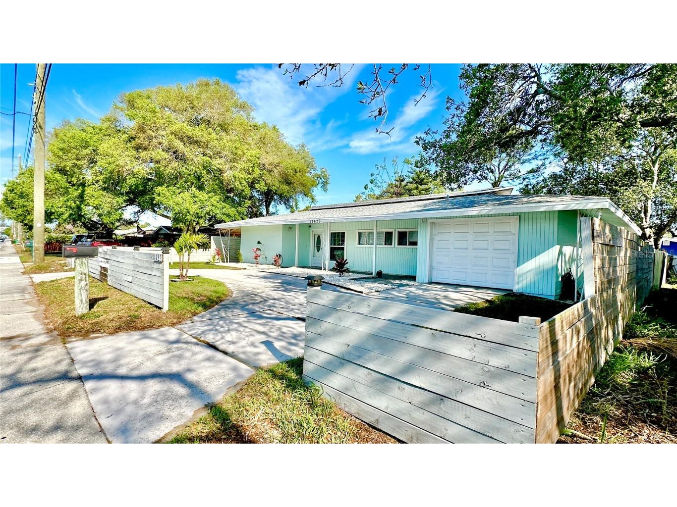 11623 Park Boulevard Seminole FL 33772 U8236417 image1
