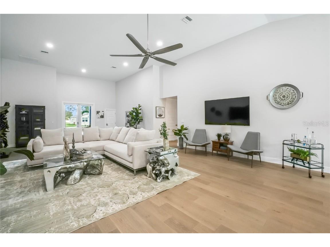 11624 Oak Lane Seminole FL 33778 TB8436967 image18