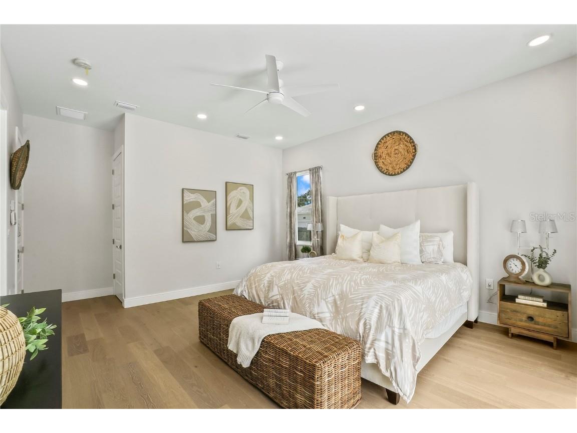 11624 Oak Lane Seminole FL 33778 TB8436967 image20