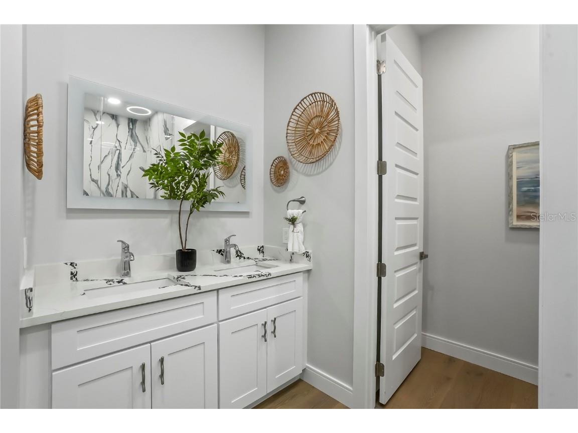 11624 Oak Lane Seminole FL 33778 TB8436967 image22