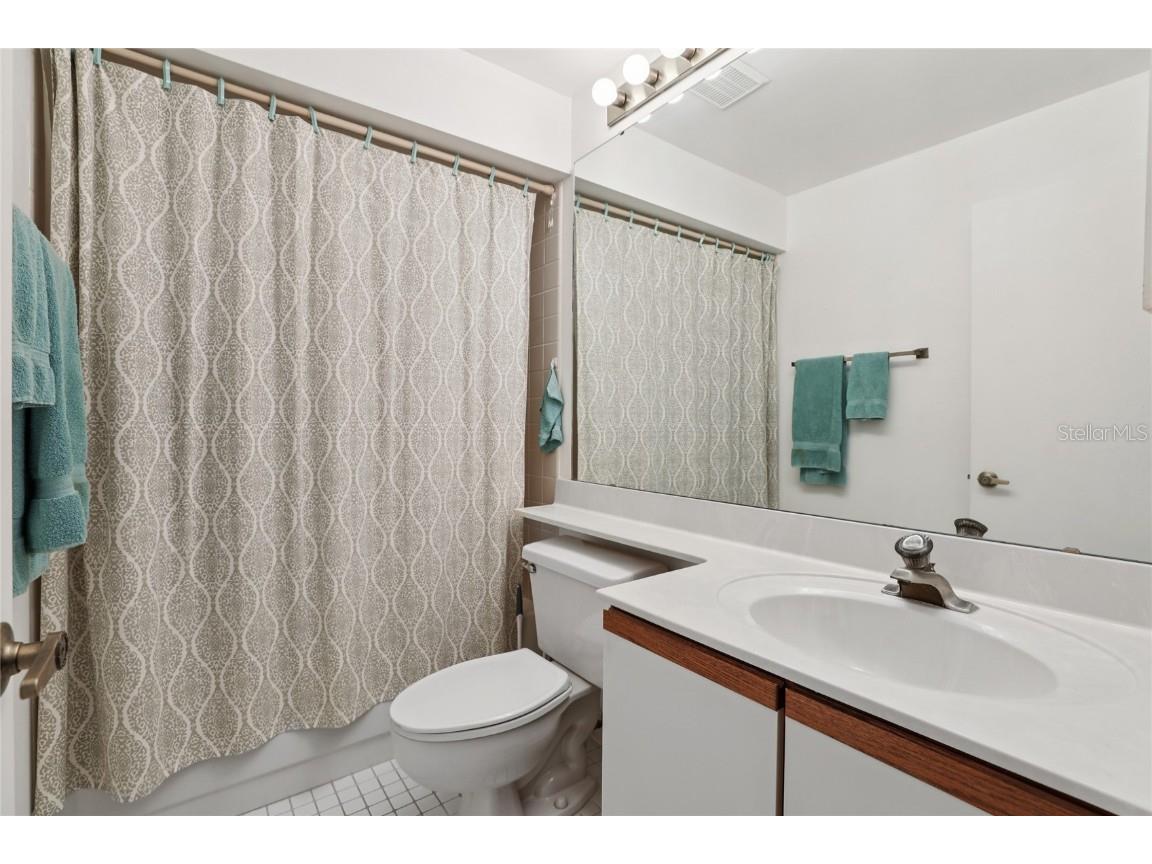 11624 Peach Grove Lane Orlando FL 32821 TB8435383 image16