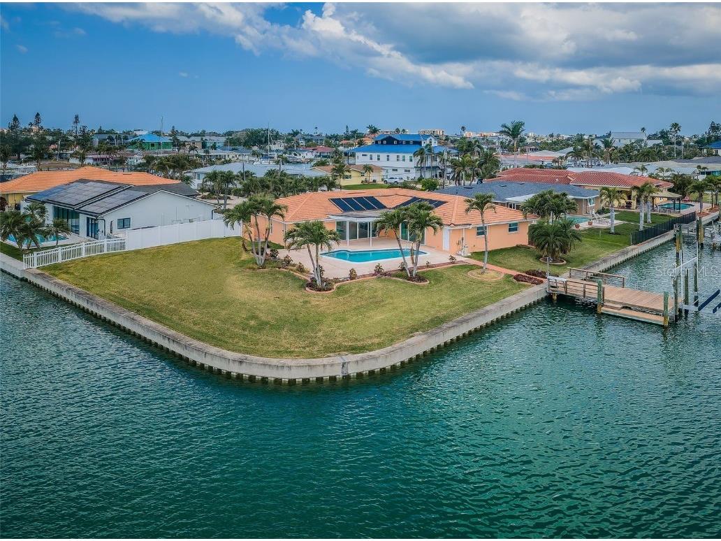 11625 5th Street E Treasure Island FL 33706 - BOCA CIEGA BAY TB8379978 image1