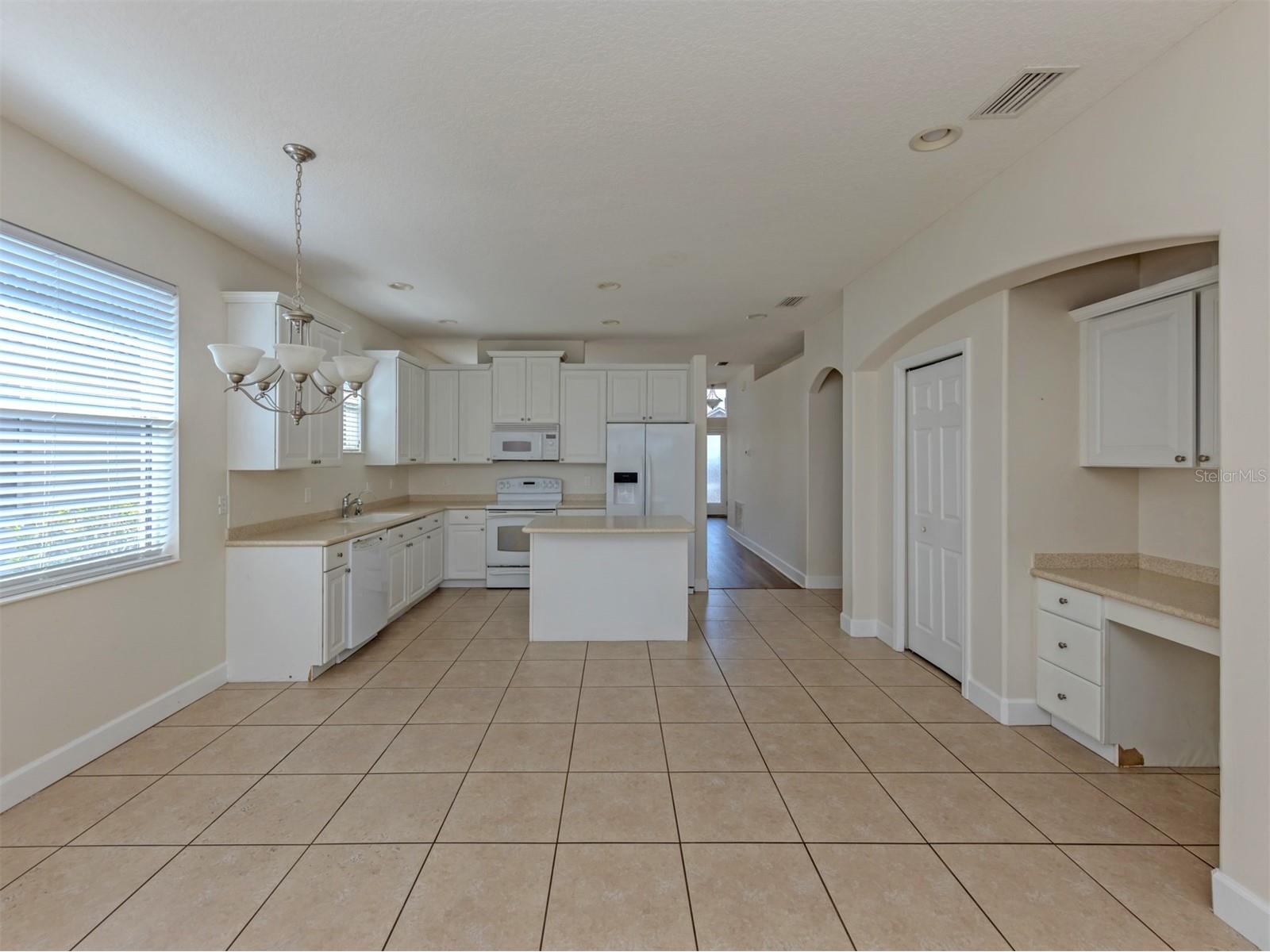 11626 Dancing River Drive Venice FL 34292 N6144327 image8