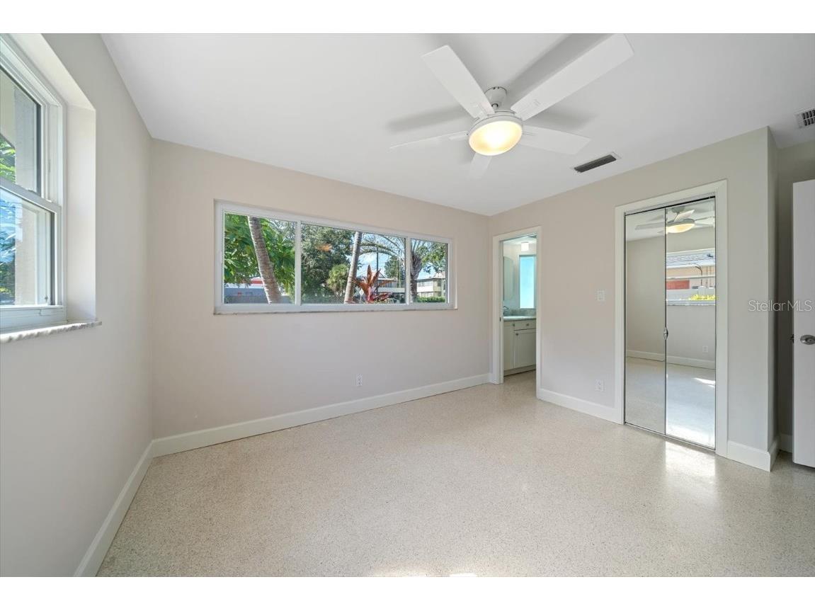 1163 60th Avenue S Saint Petersburg FL 33705 - CORONADO LAKE TB8362250 image17