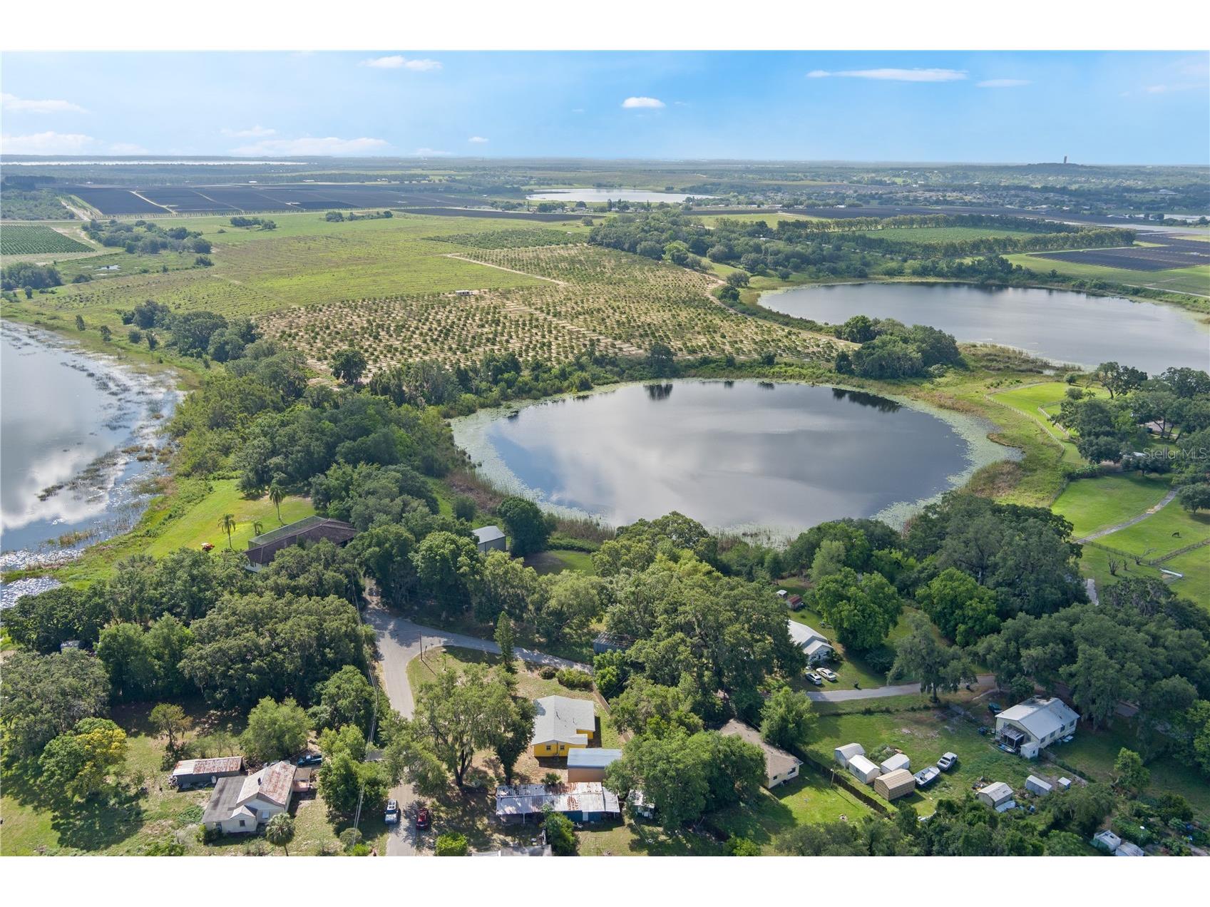 1163 Lake Drive Waverly FL 33877 P4937427 image1