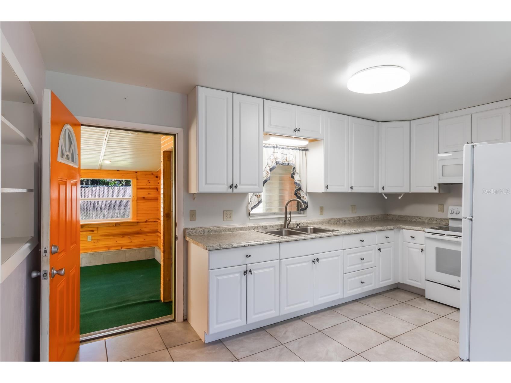1163 Lake Drive Waverly FL 33877 P4937427 image9