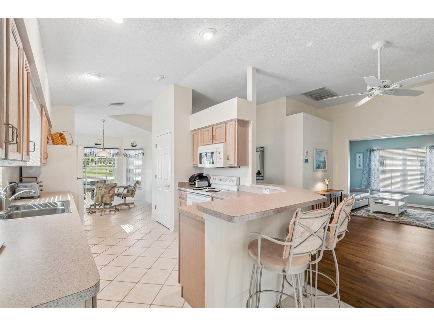 11630 Wheatfield Loop Hudson FL 34667 W7885438 image11