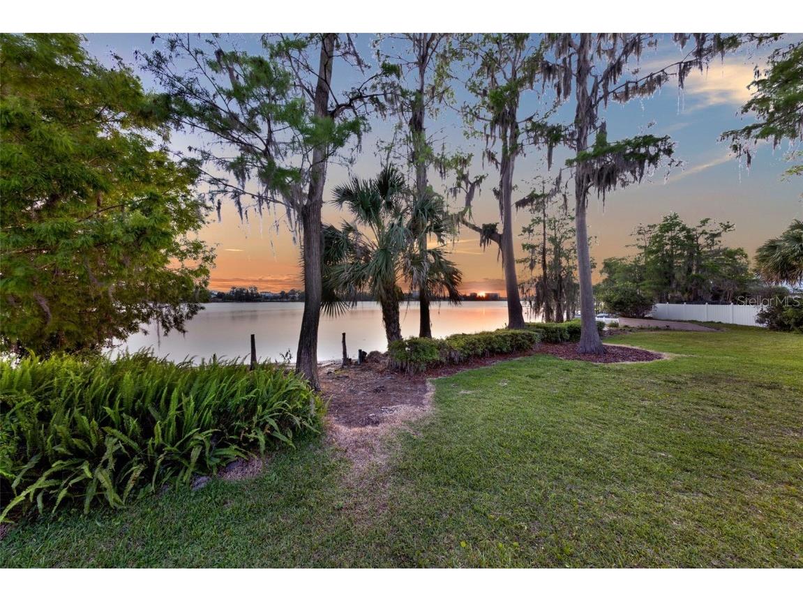 11632 Lake Willis Drive Orlando FL 32821 - LAKE WILLIS O6303149 image1