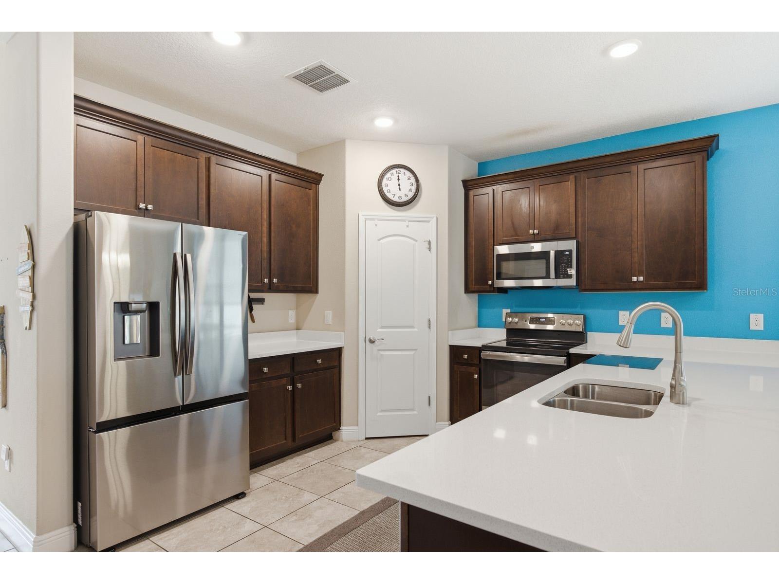 11632 Weaver Hollow Road New Port Richey FL 34654 TB8512774 image9