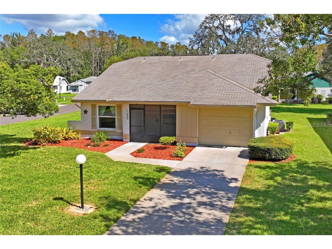 11634 Cocowood Drive New Port Richey FL 34654 W7869169 image1