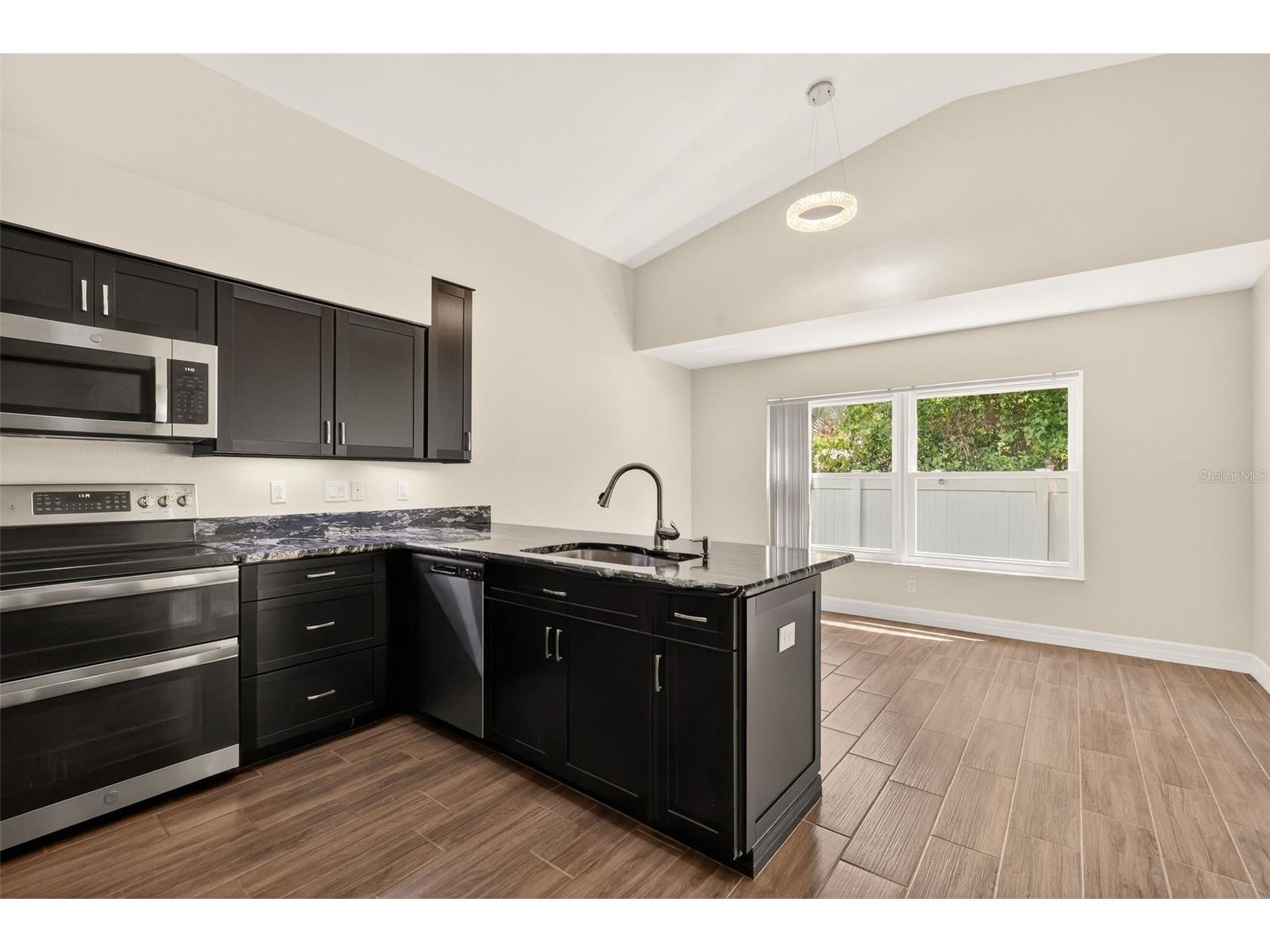 11637 Lake Drive Leesburg FL 34788 G5110362 image8