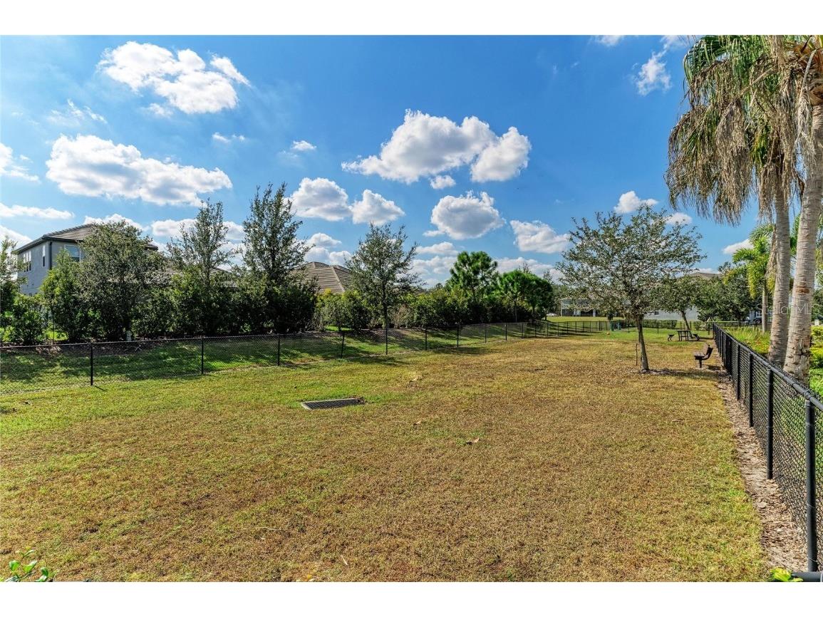 11637 Woodleaf Drive Lakewood Ranch FL 34211 A4672464 image46