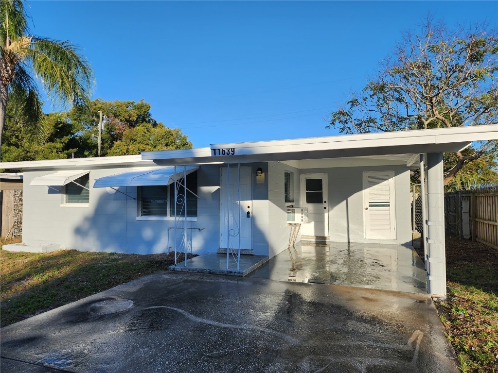 11639 106th Street Largo FL 33773 U8230131 image1