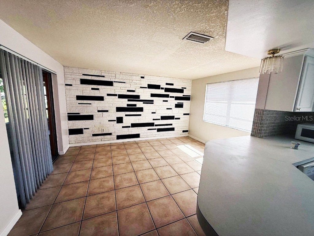 1164 Chelsea Lane Holiday FL 34691 TB8439588 image5