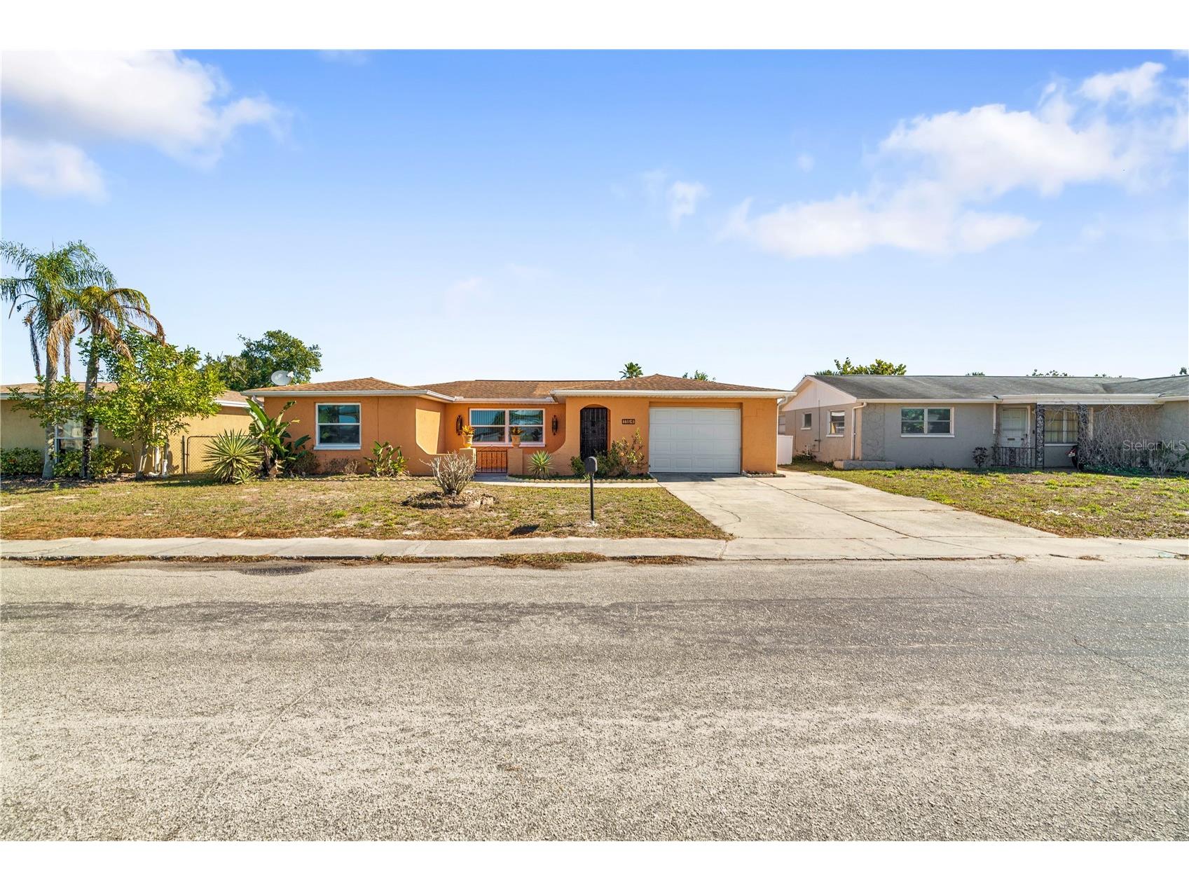 1164 Chelsea Lane Holiday FL 34691 TB8468823 image3