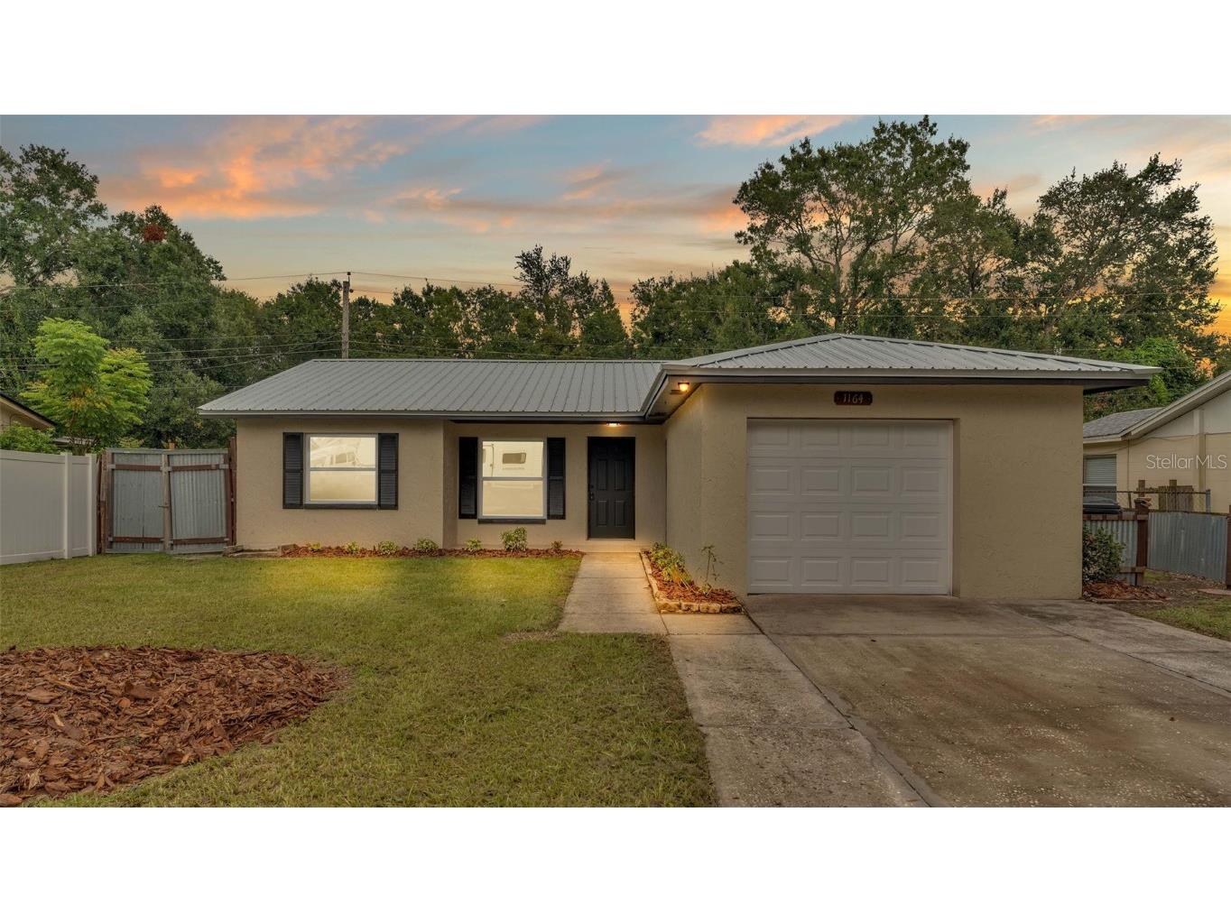 1164 Waterview Boulevard E Lakeland FL 33801 L4947113 image1