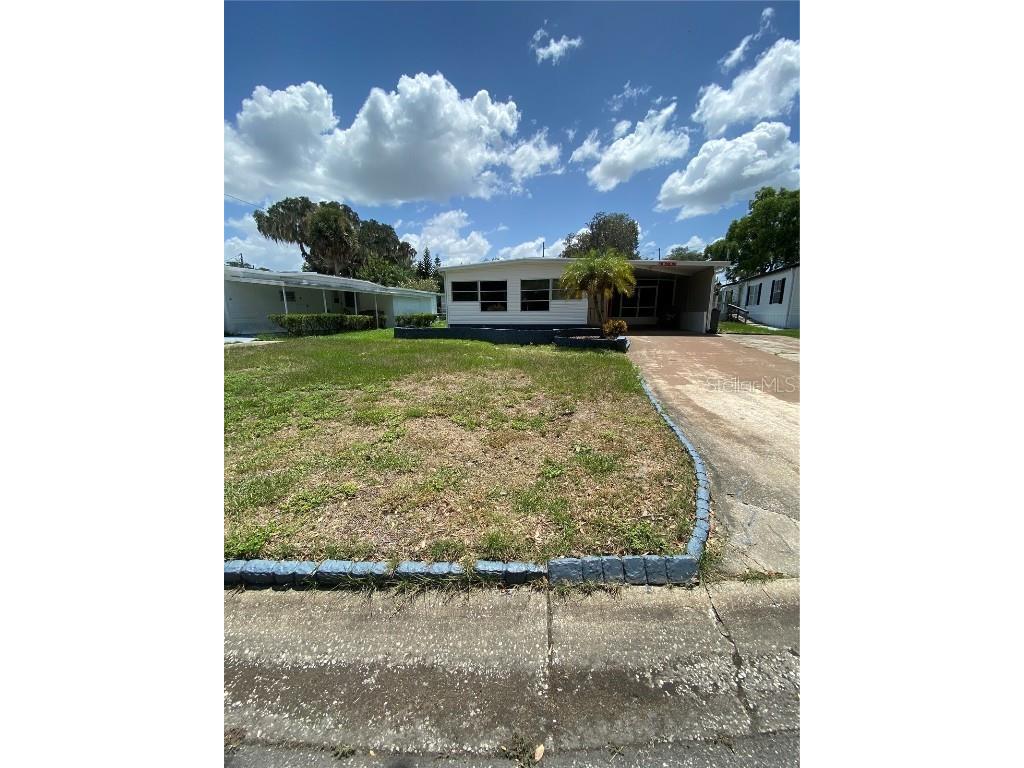 11642 Magnolia Avenue Tavares FL 32778 G5072392 image1