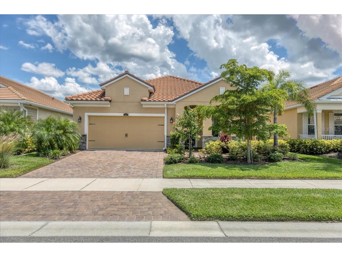 11643 Renaissance Boulevard #16 Venice FL 34293 A4590185 image1