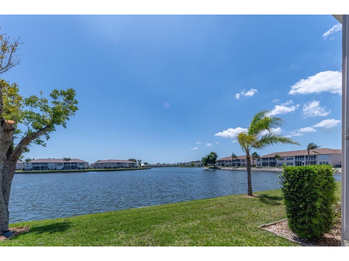 11644 SW Egret Circle #1902 Lake Suzy FL 34269 - LAKE POOKIEHATCHEE C7509402 image4