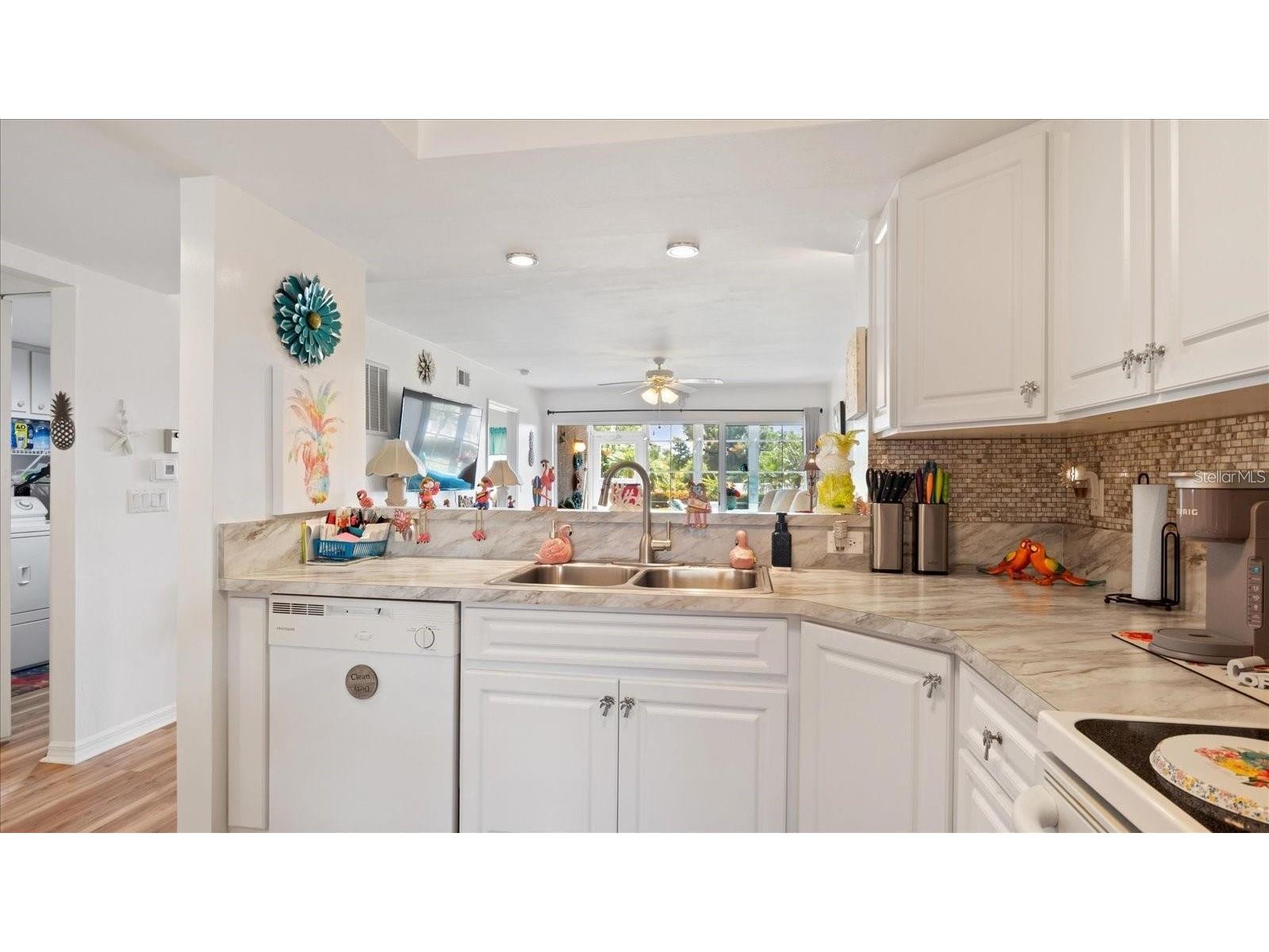 11644 SW Egret Circle #201 Lake Suzy FL 34269 N6141939 image5