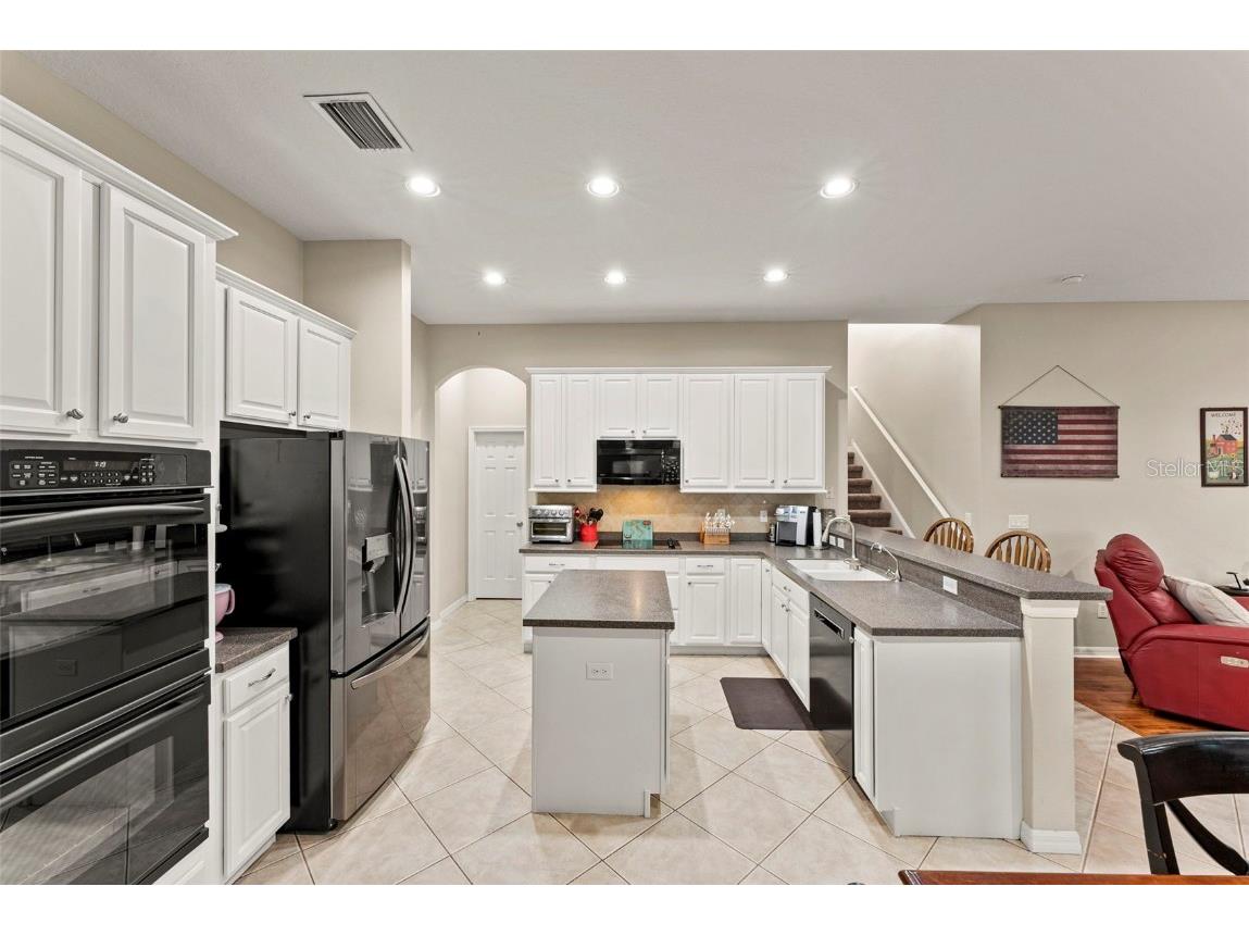 11645 Belle Haven Drive New Port Richey FL 34654 W7880379 image6