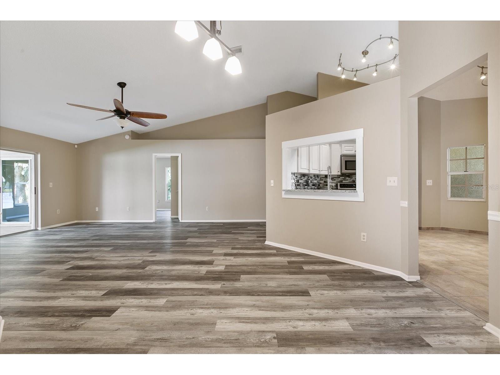 11647 Fox Creek Drive Tampa FL 33635 TB8475233 image16