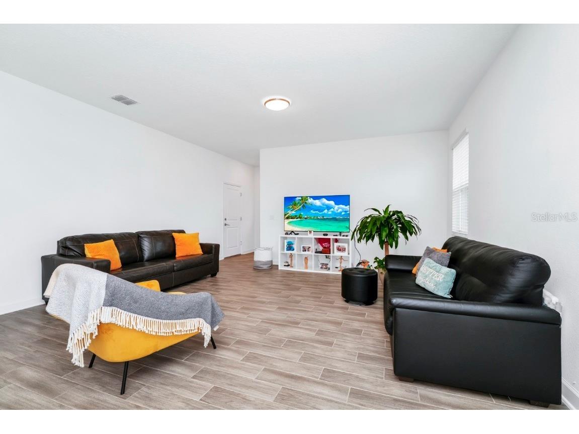 11648 Paragraph Road Orlando FL 32832 O6254746 image16