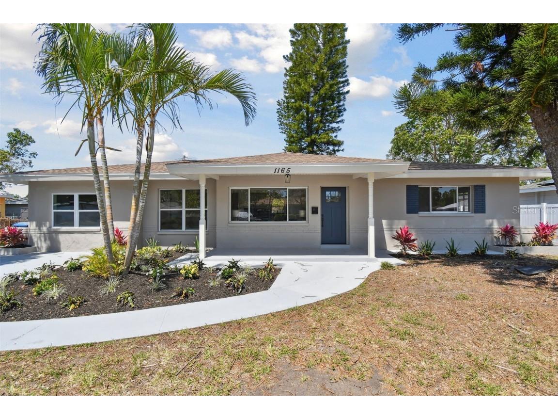 1165 63rd Avenue S Saint Petersburg FL 33705 TB8368170 image1