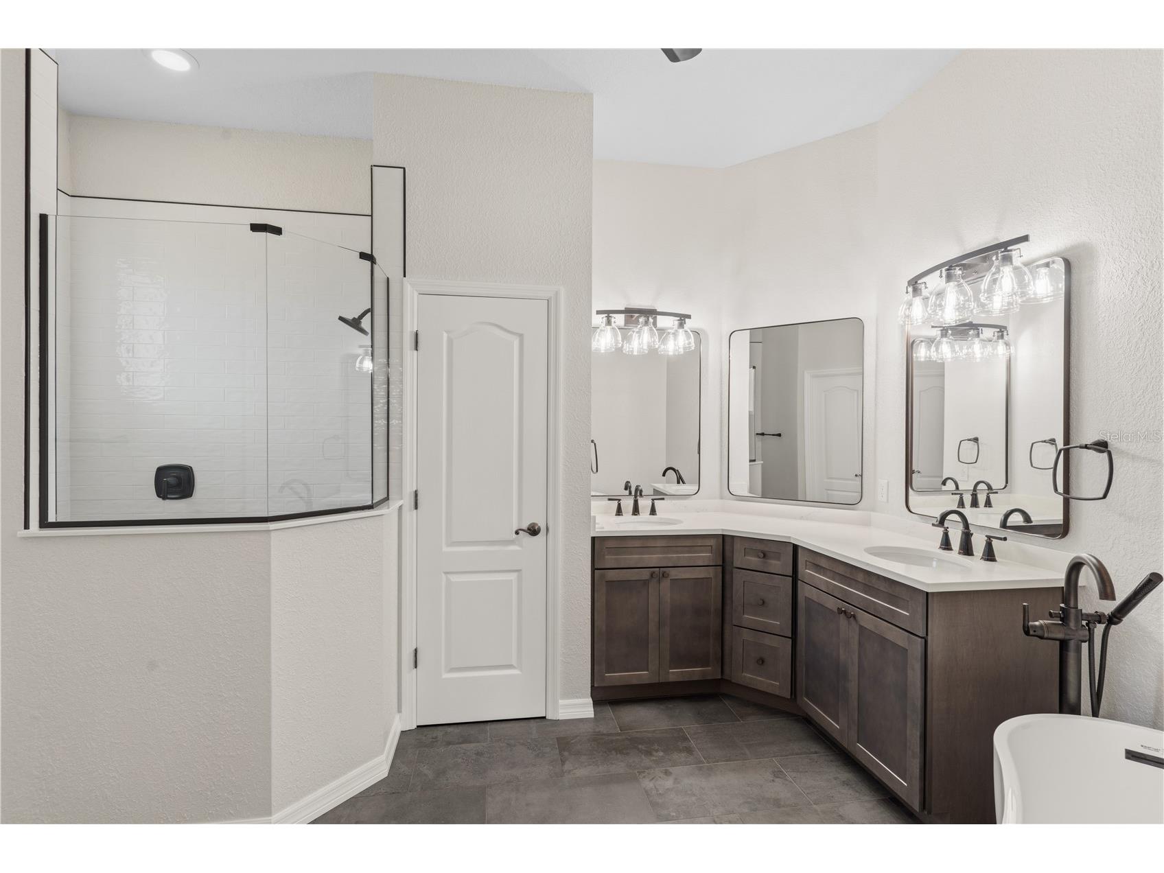 1165 Boundary Boulevard Rotonda West FL 33947 C7528077 image19