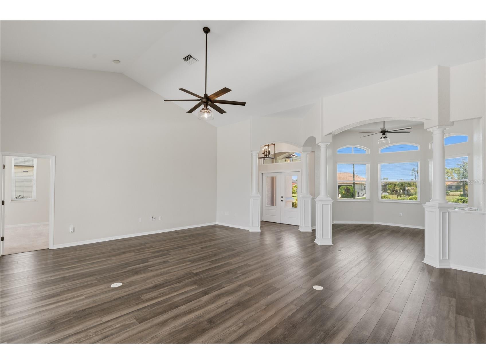1165 Boundary Boulevard Rotonda West FL 33947 C7528077 image6
