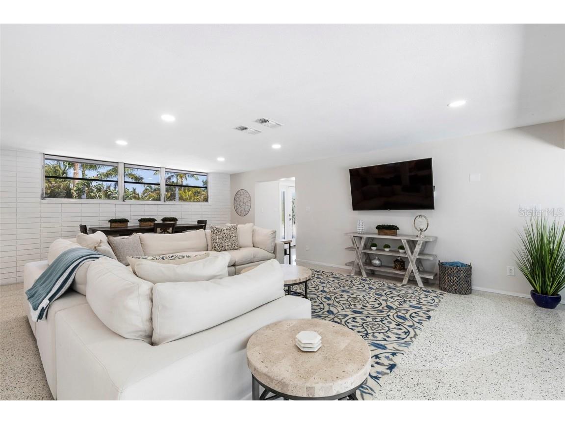 1165 Morningside Place Sarasota FL 34236 - GULF OF AMERICA A4663200 image11