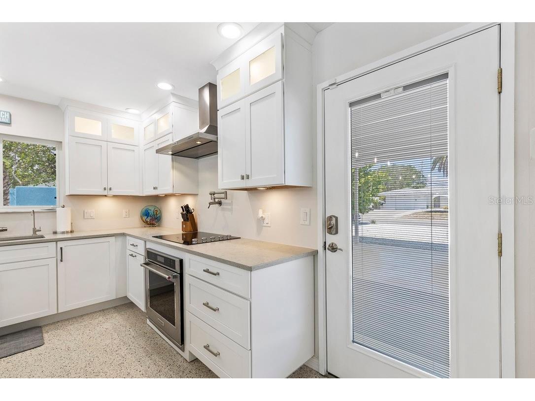 1165 Morningside Place Sarasota FL 34236 - GULF OF AMERICA A4663200 image8