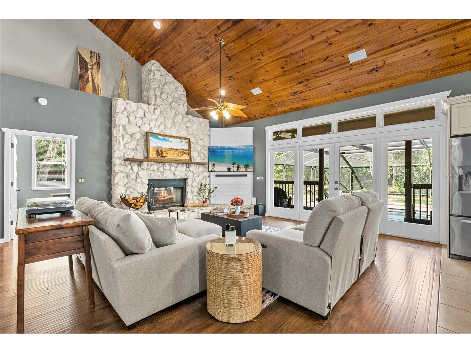 1165 Vereda Verde Sarasota FL 34232 A4692407 image13