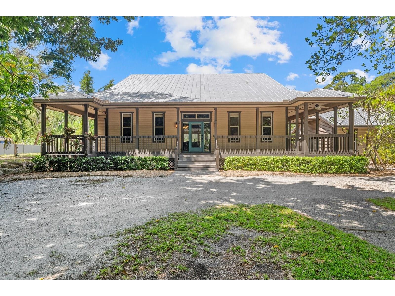 1165 Vereda Verde Sarasota FL 34232 A4692407 image2